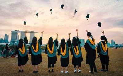 Green Grads: Your Eco-Friendly Graduation Party