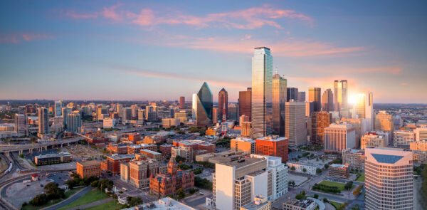 Texas Neighborhood Spotlights: Popular Areas in Dallas and Houston