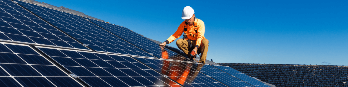 Support the Energy Grid While Lowering Your Bill